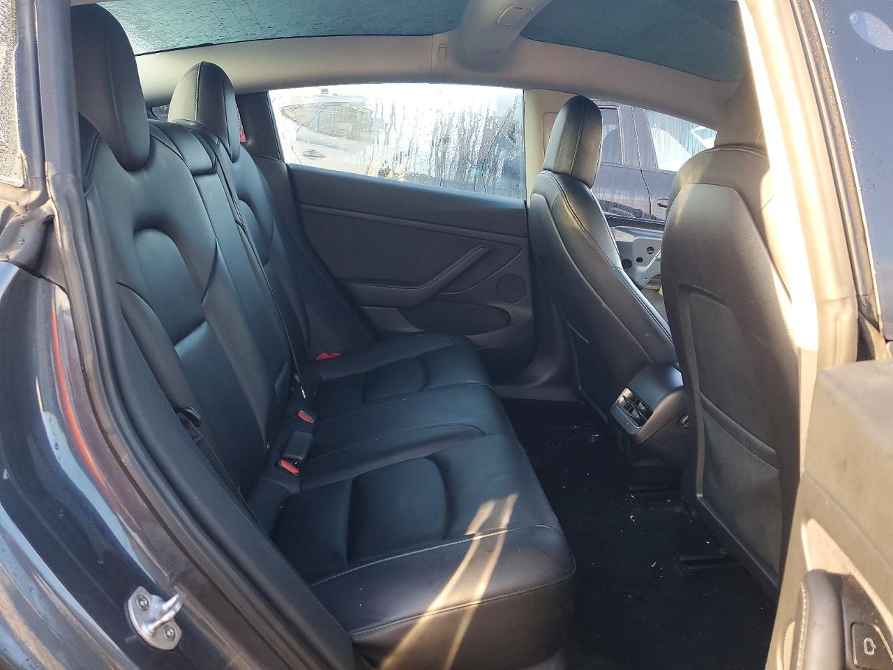 2022 TESLA MODEL 3 photo 10