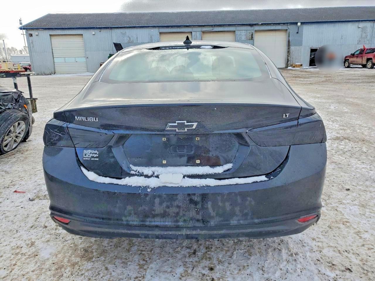 2017 CHEVROLET MALIBU LT photo 6