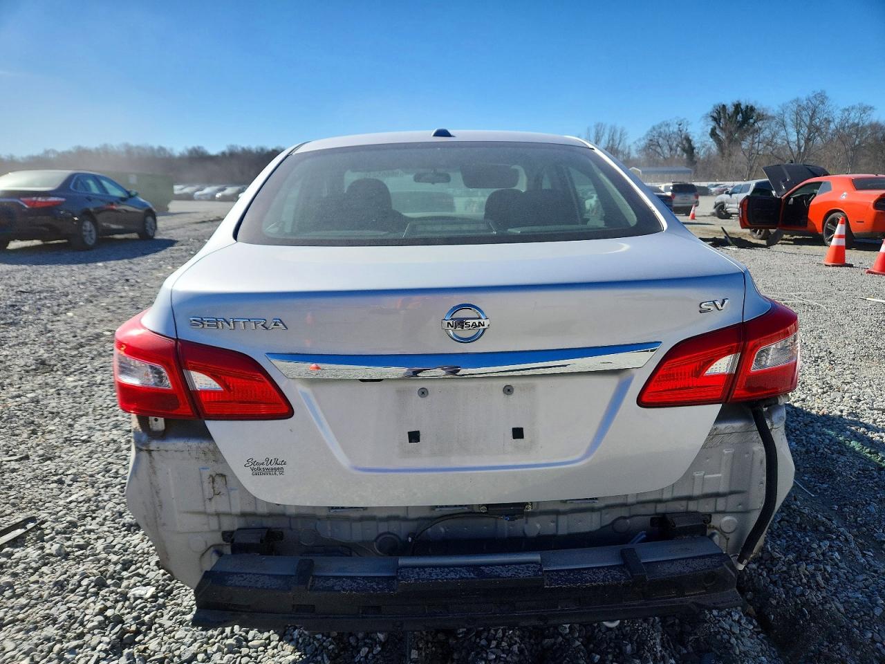 2019 NISSAN SENTRA S photo 6
