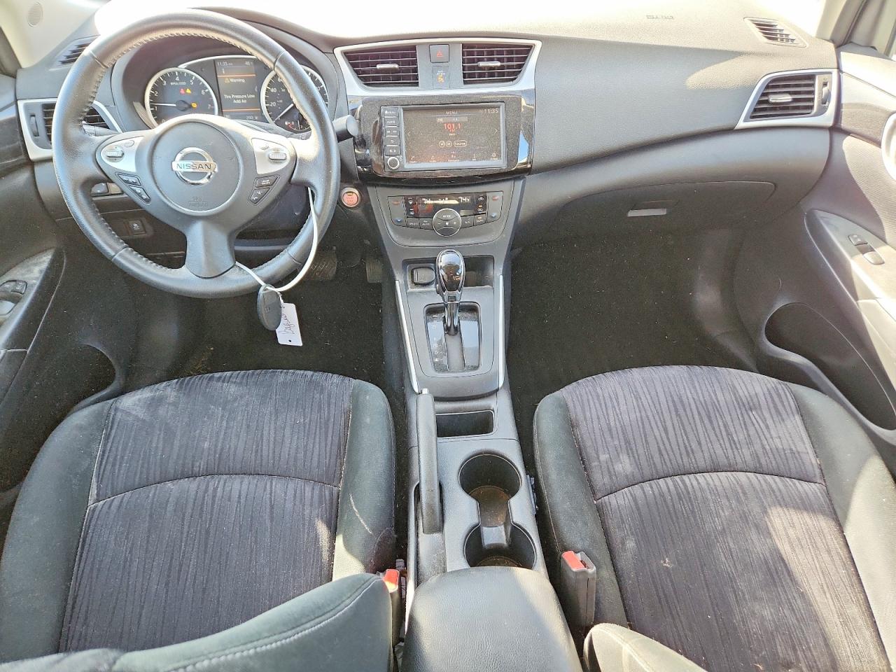 2019 NISSAN SENTRA S photo 8