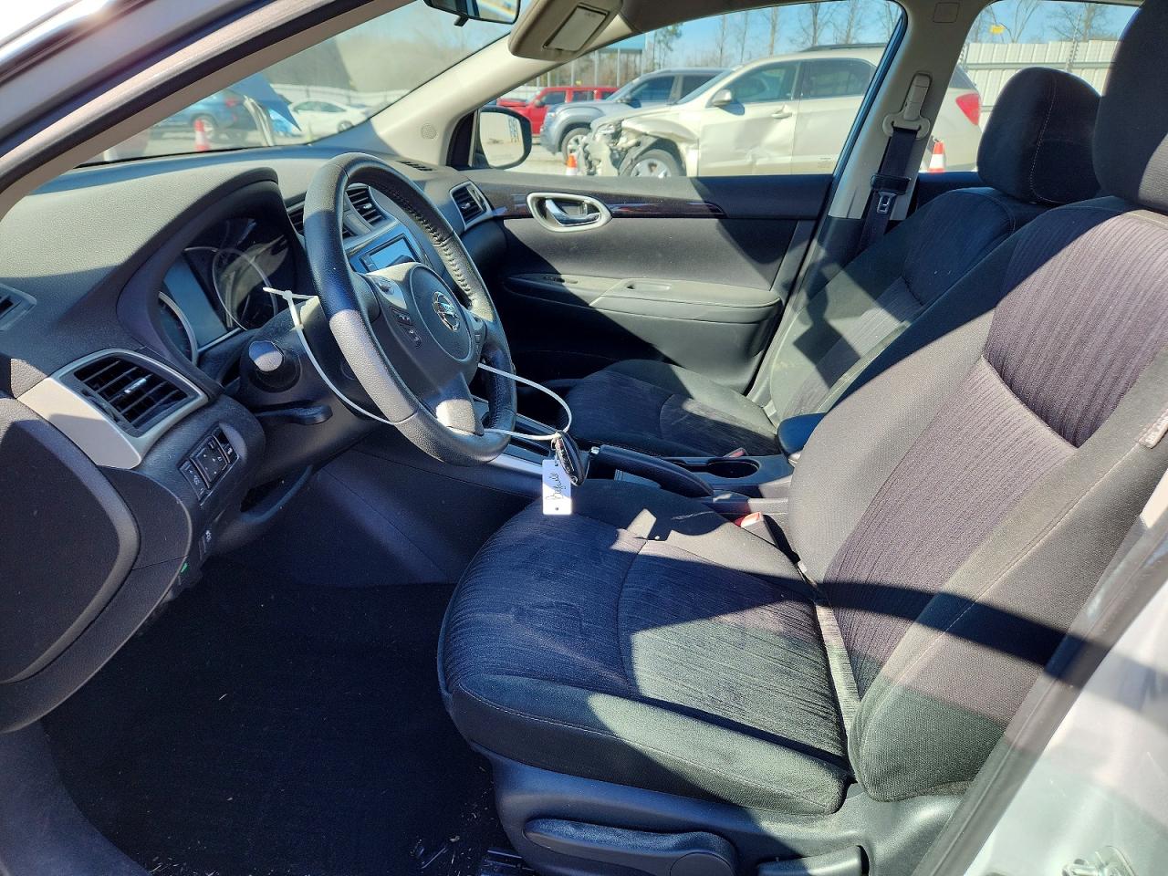 2019 NISSAN SENTRA S photo 7