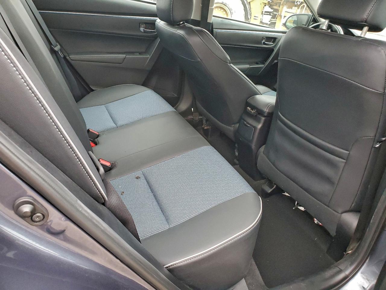 2014 TOYOTA COROLLA L photo 10
