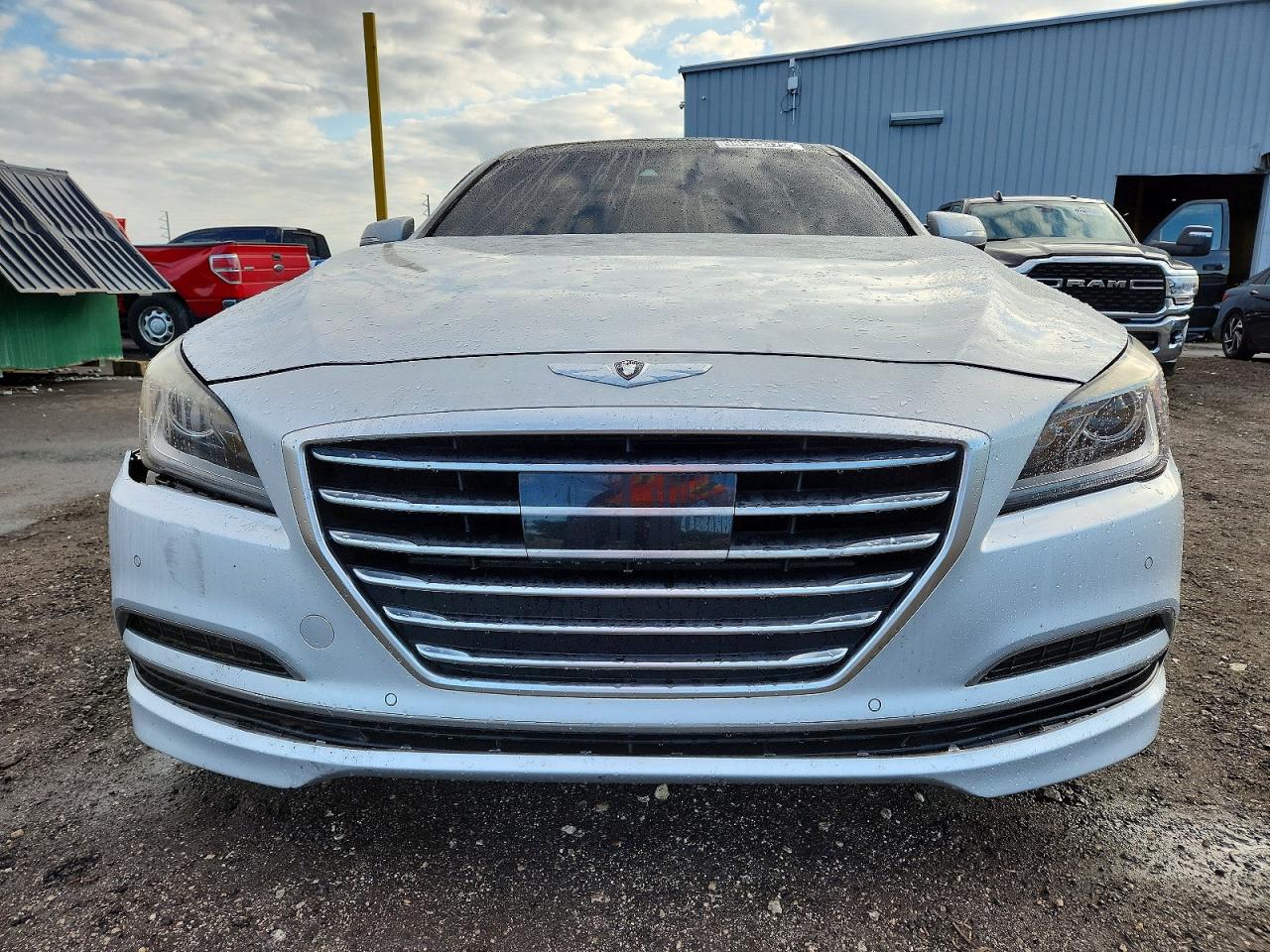 2015 HYUNDAI GENESIS 3.8L photo 5