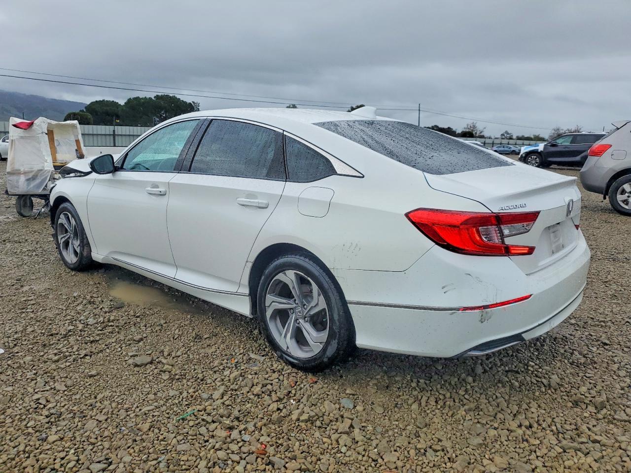2020 HONDA ACCORD EX photo 2
