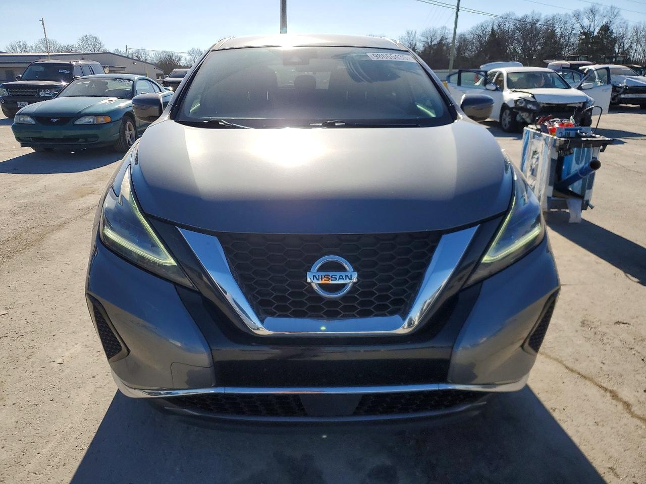 2020 NISSAN MURANO S photo 5