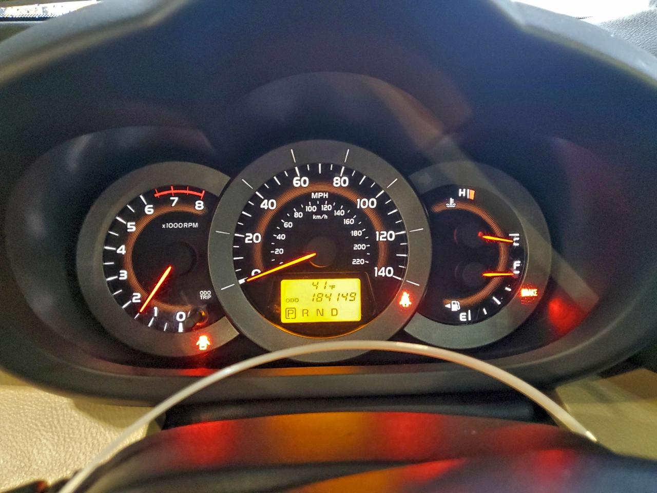 2010 TOYOTA RAV4 photo 25