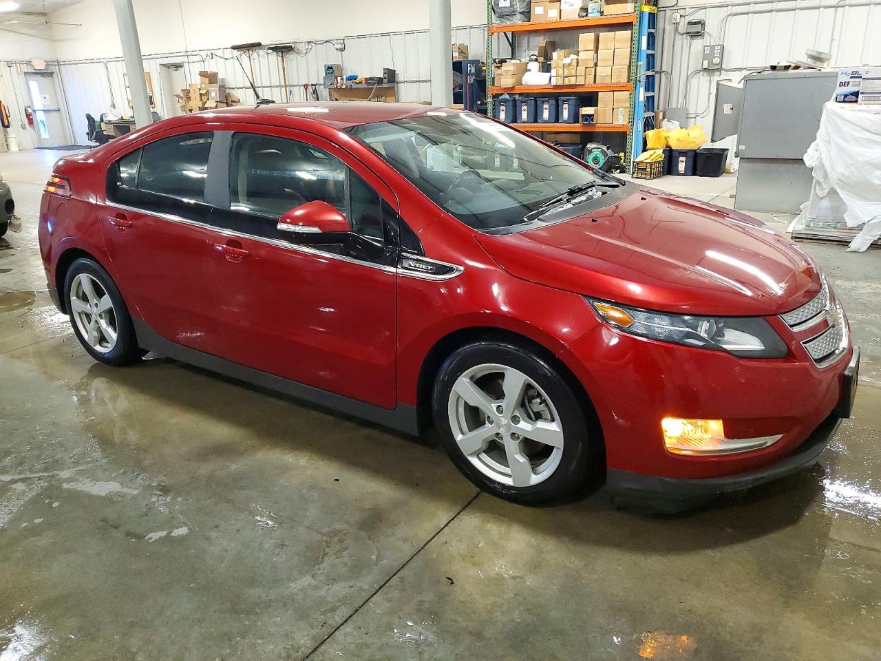 2014 CHEVROLET VOLT photo 4