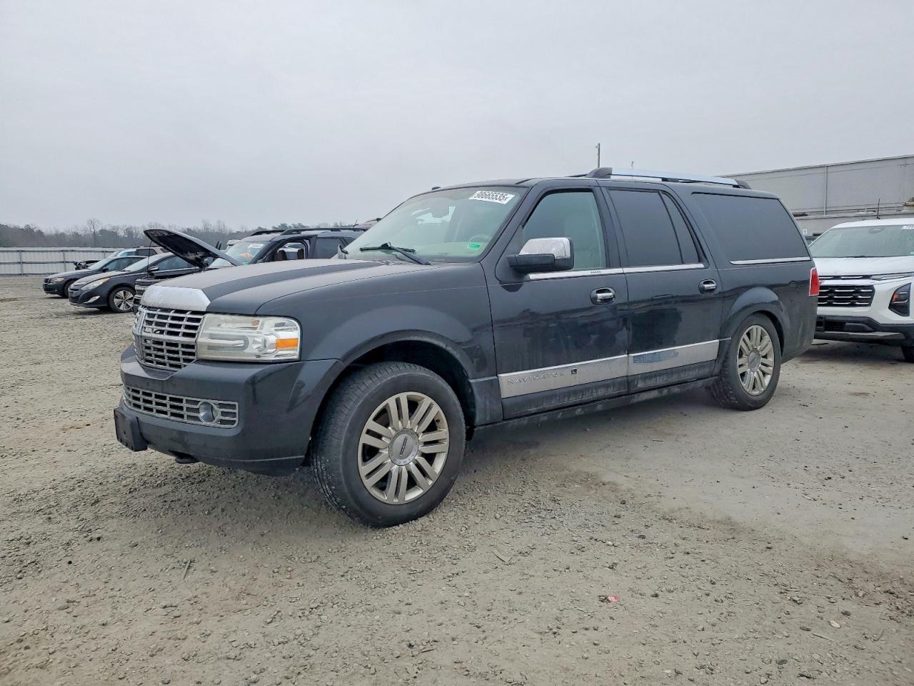 2013 LINCOLN NAVIGATOR