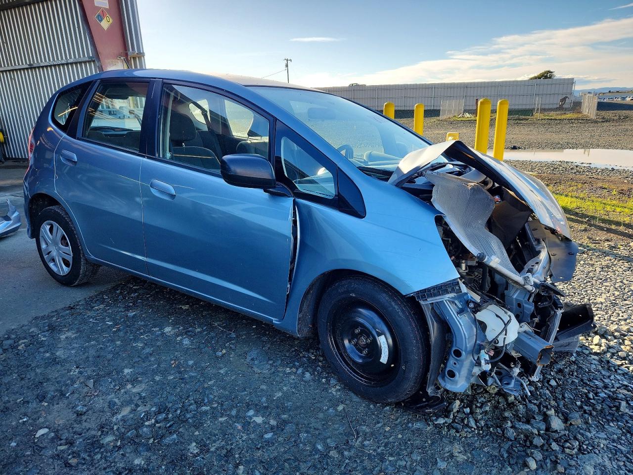 2011 HONDA FIT photo 4