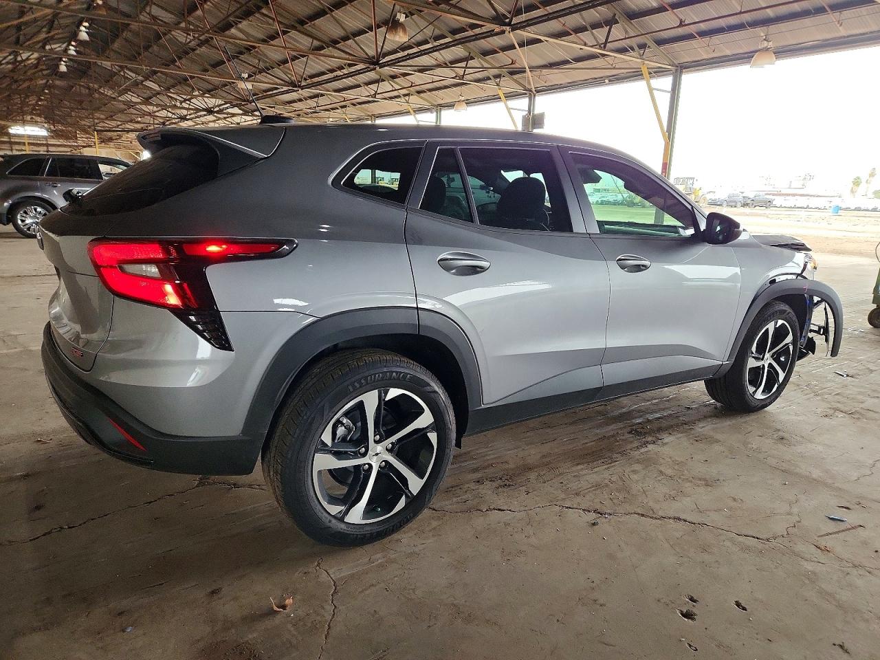2025 CHEVROLET TRAX 1RS photo 3