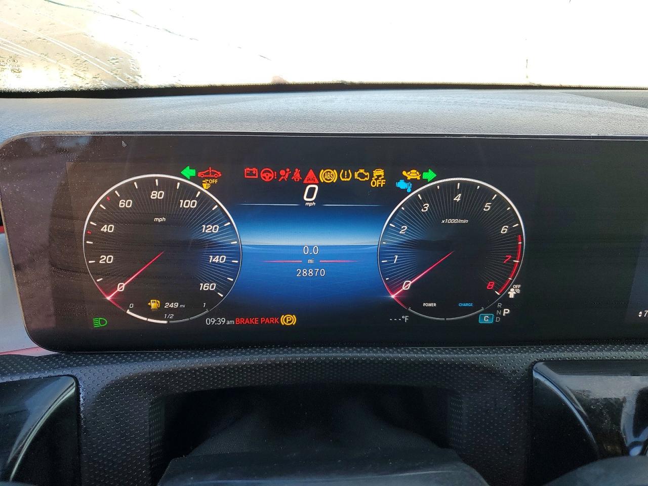2025 MERCEDES-BENZ CLA 250 photo 9
