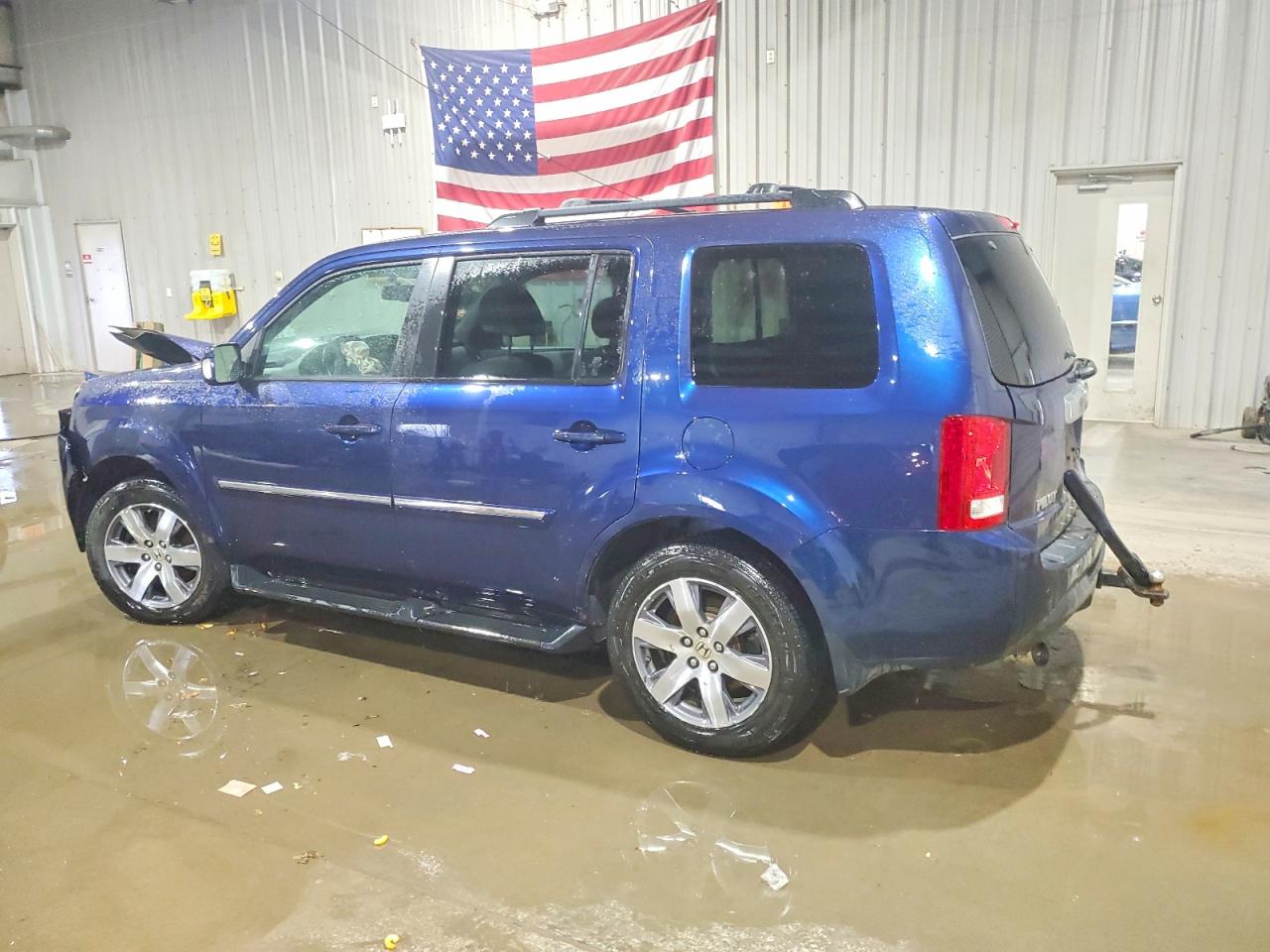 2015 HONDA PILOT TOURING photo 2