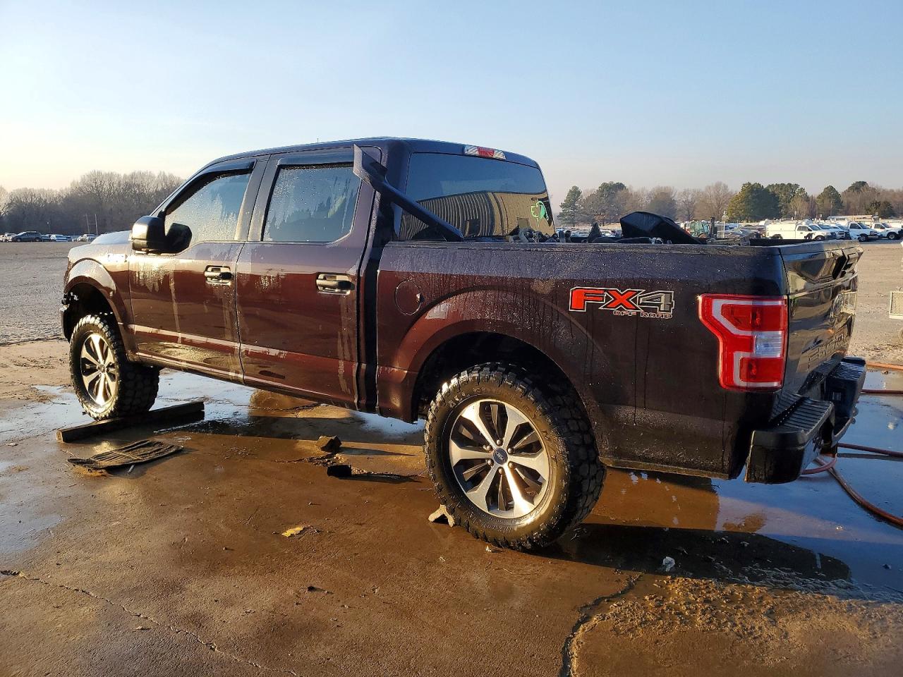 2020 FORD F150 SUPERCREW photo 2