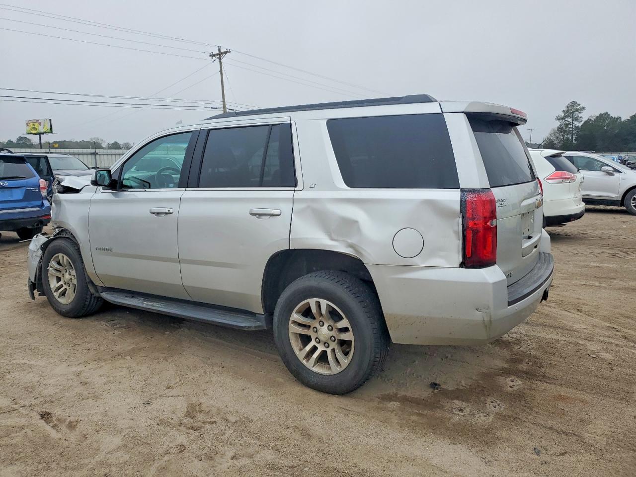 2020 CHEVROLET TAHOE K1500 LT photo 2