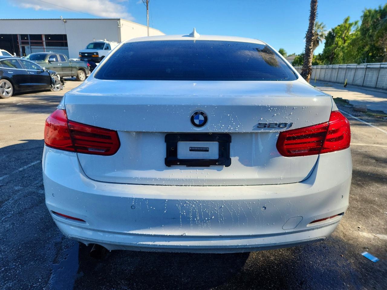 2018 BMW 320 I photo 6
