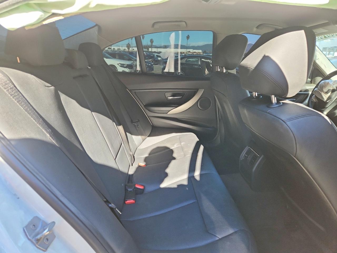 2018 BMW 320 I photo 10
