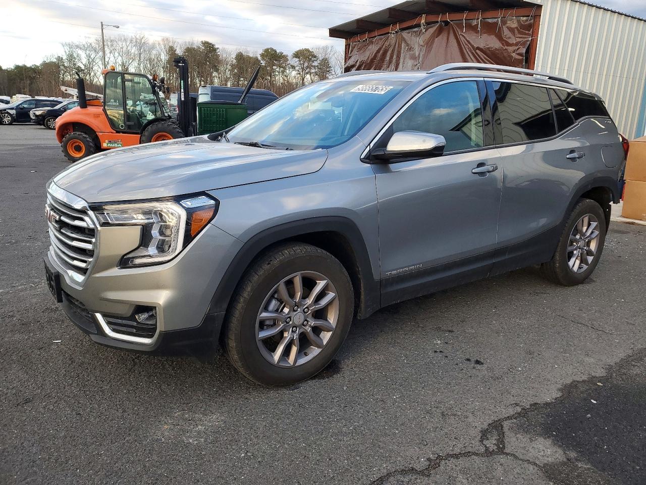 2024 GMC TERRAIN