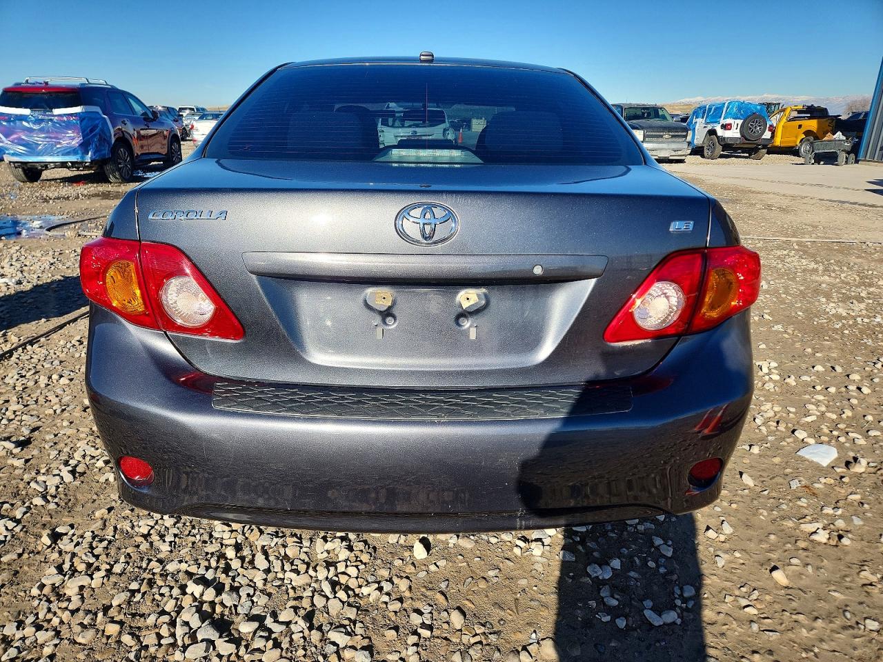 2010 TOYOTA COROLLA BASE photo 11