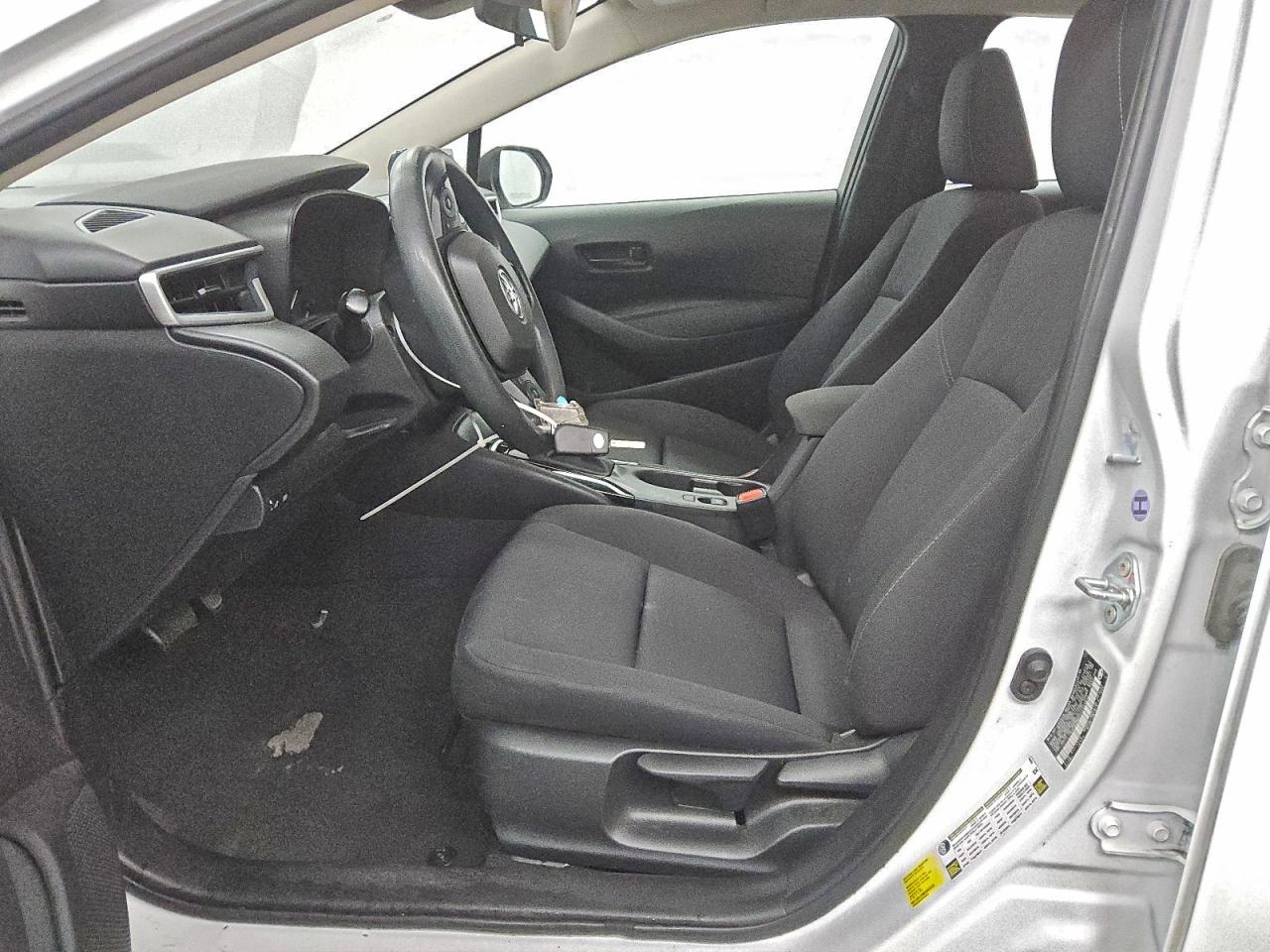 2023 TOYOTA COROLLA LE photo 7
