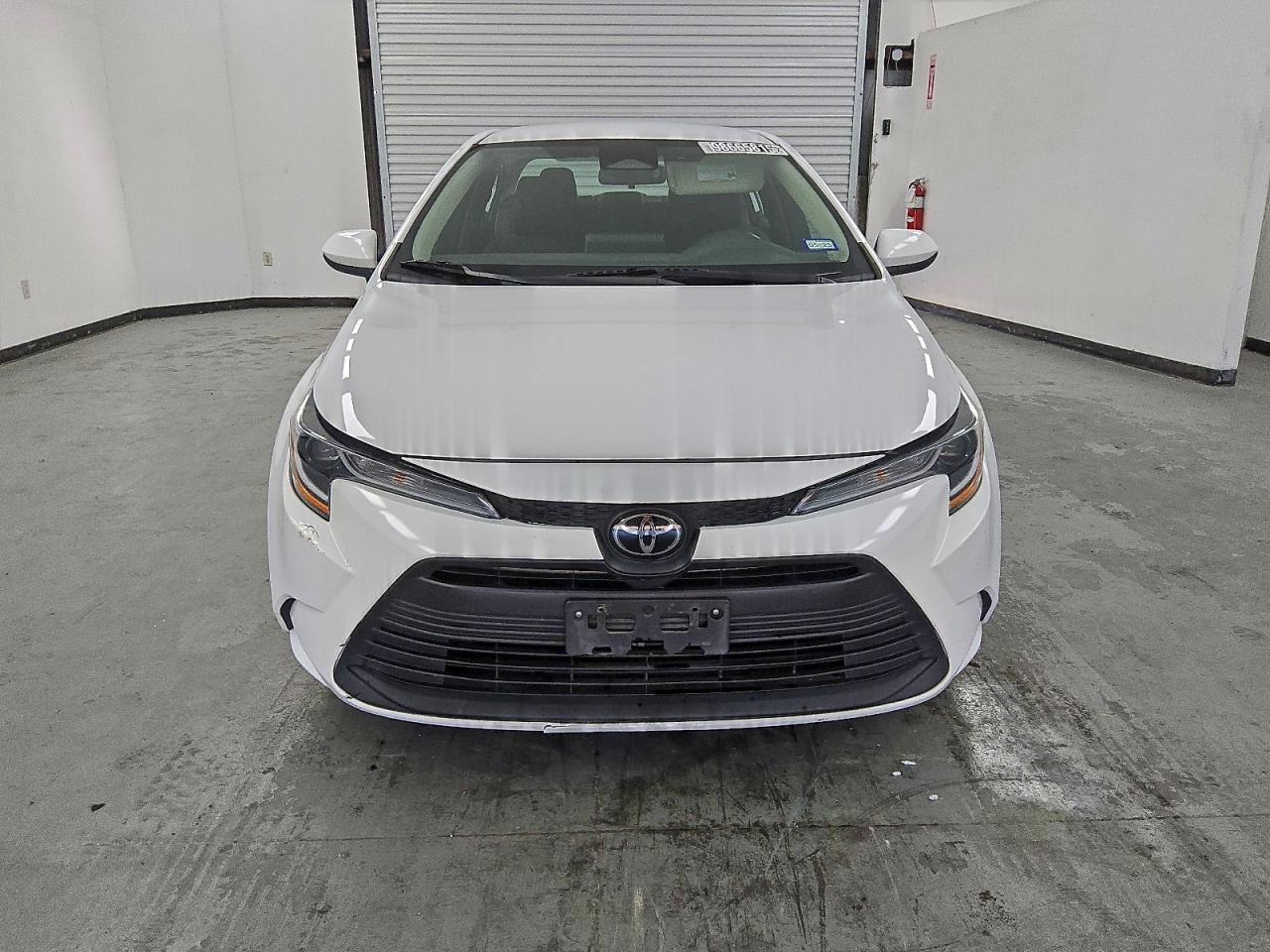 2023 TOYOTA COROLLA LE photo 5