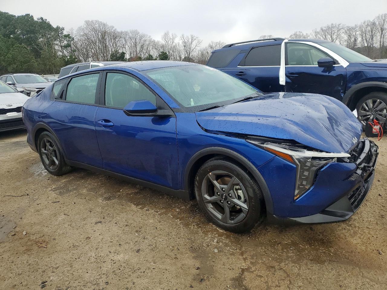 2025 KIA K4 LX photo 4
