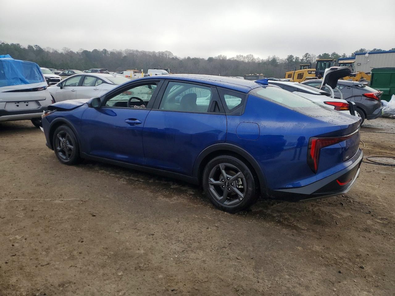 2025 KIA K4 LX photo 2