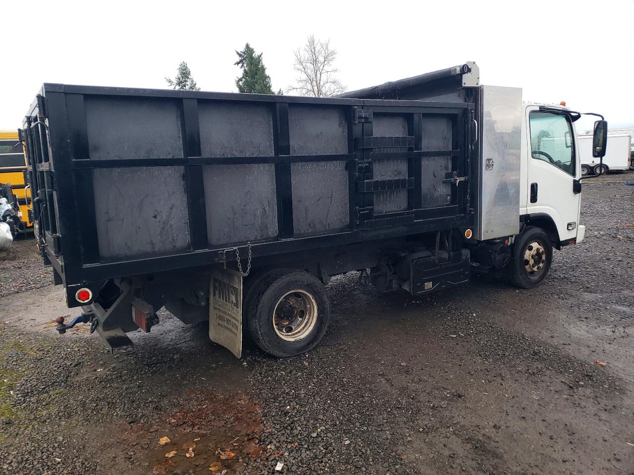 2011 ISUZU NPR HD DUMP TRUCK photo 3