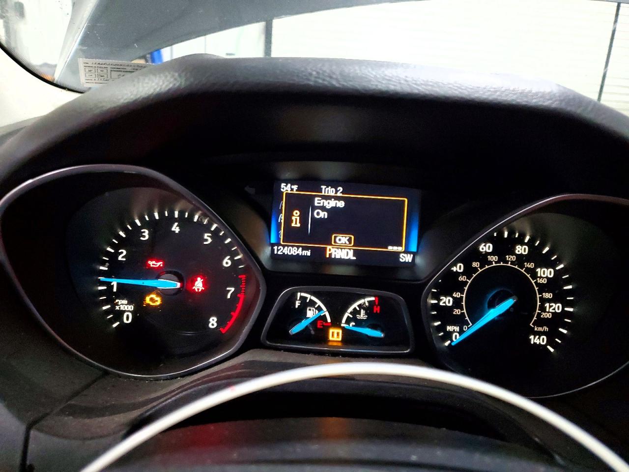 2017 FORD FOCUS SE photo 9