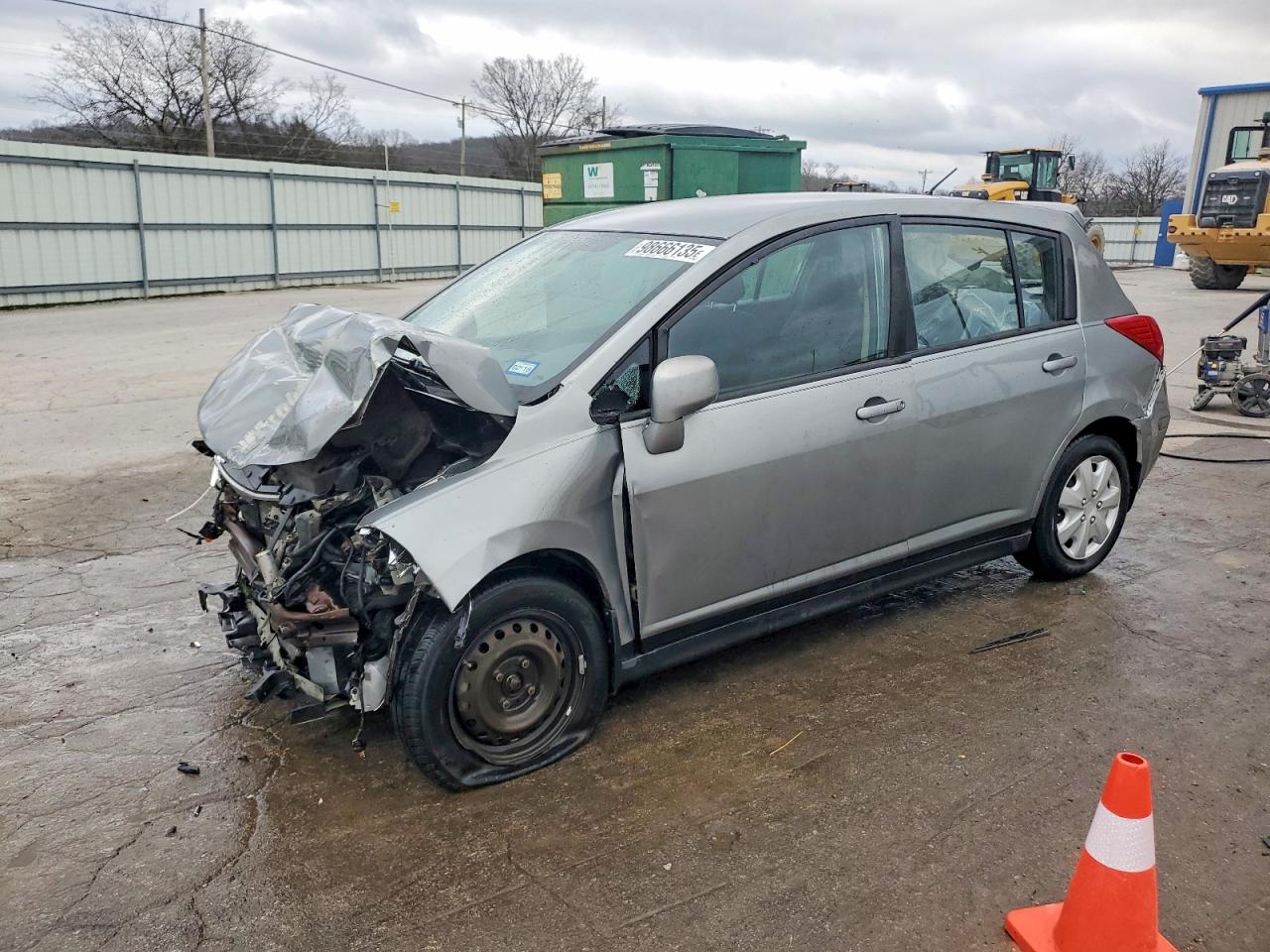 2012 NISSAN VERSA