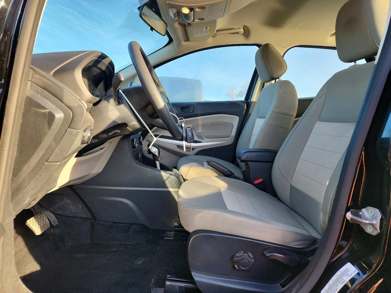 2021 FORD ECOSPORT S photo 7