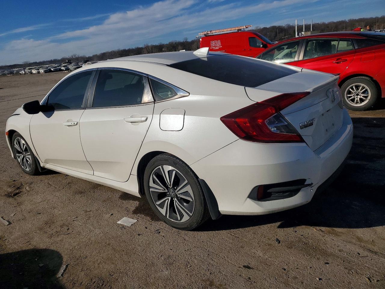 2016 HONDA CIVIC EXL photo 2