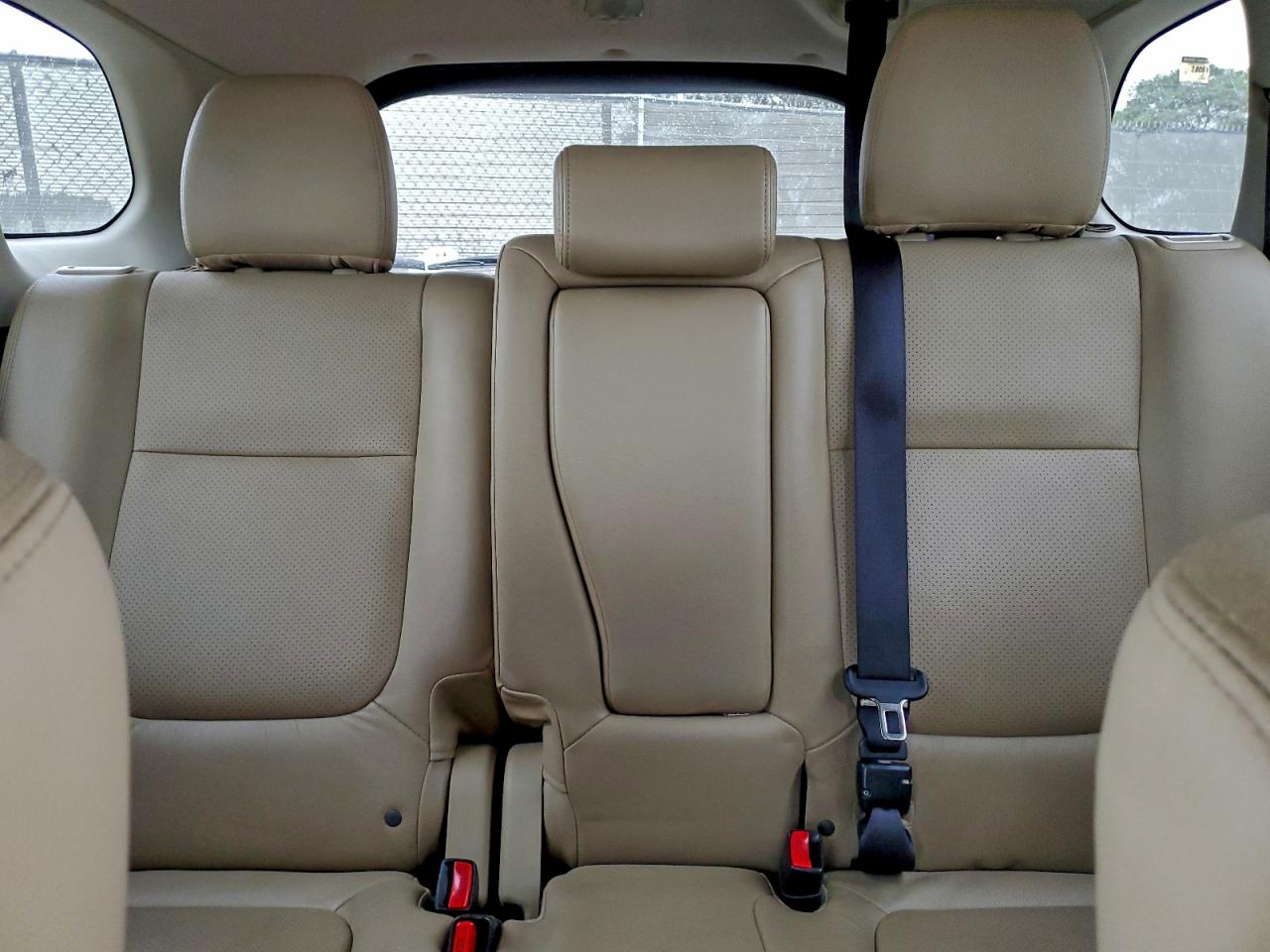 2016 MITSUBISHI OUTLANDER SE photo 10