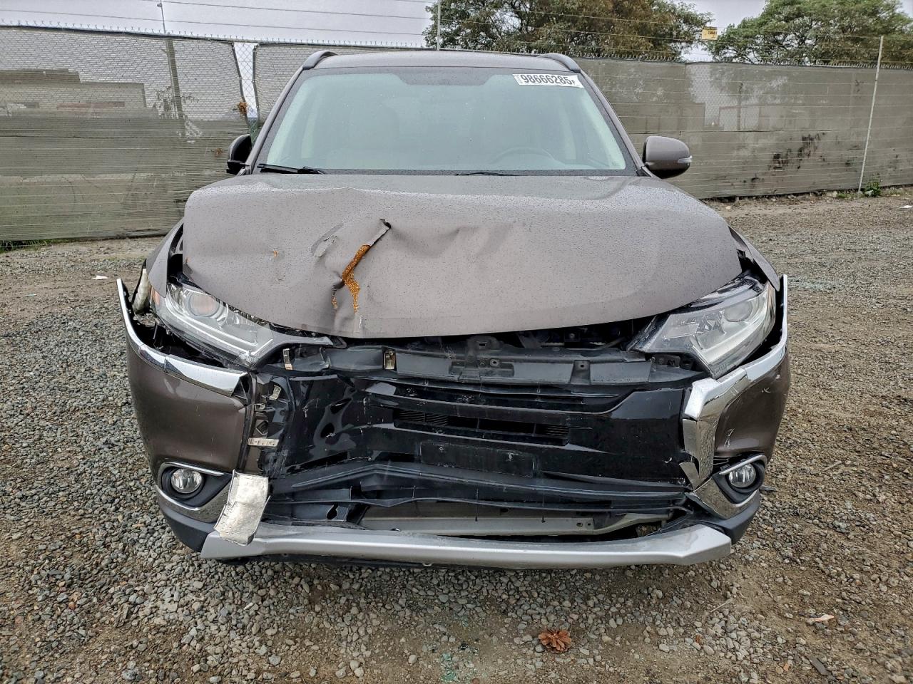 2016 MITSUBISHI OUTLANDER SE photo 5
