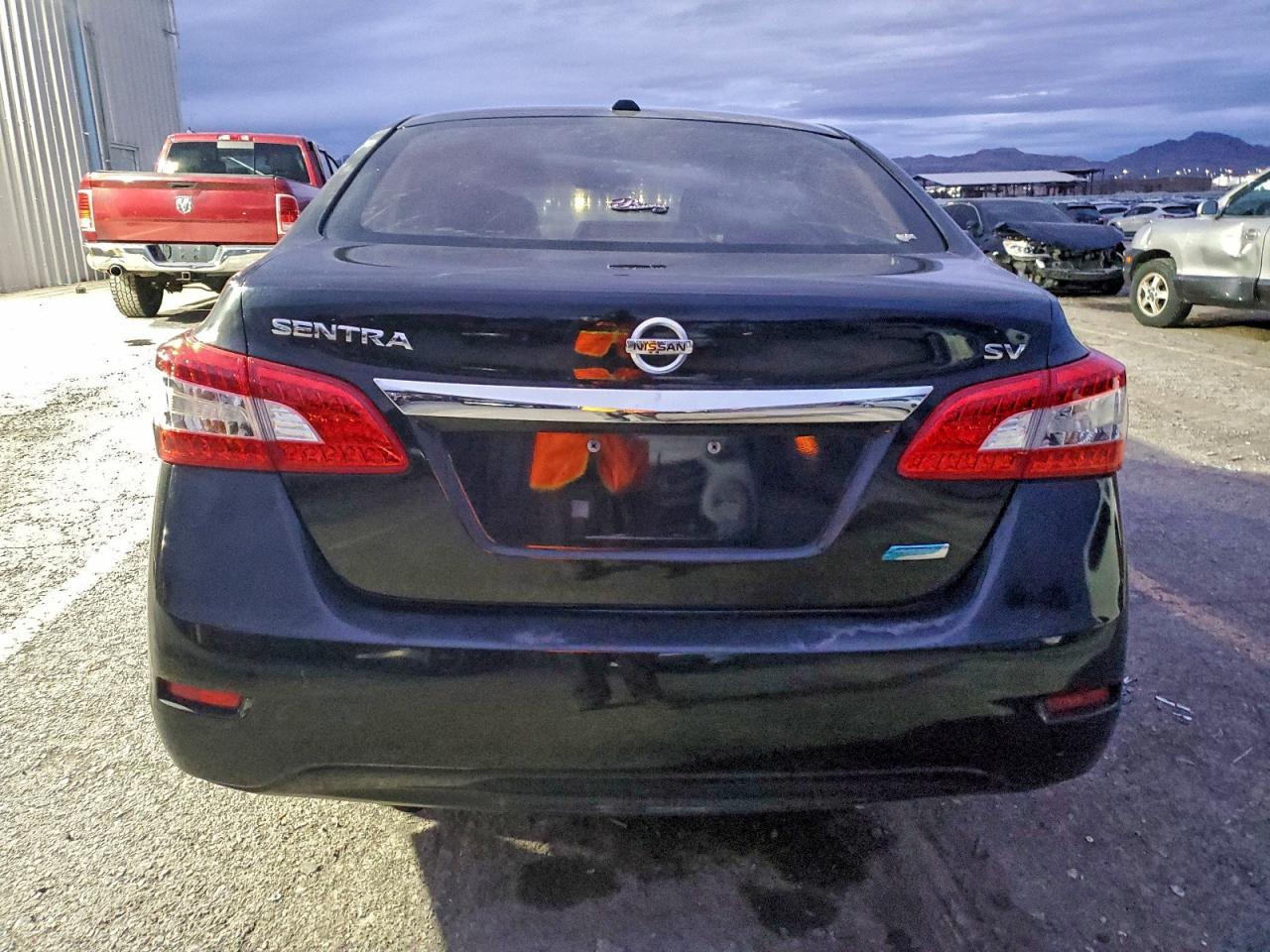 2013 NISSAN SENTRA S photo 6