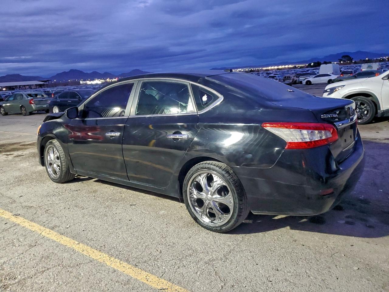 2013 NISSAN SENTRA S photo 2
