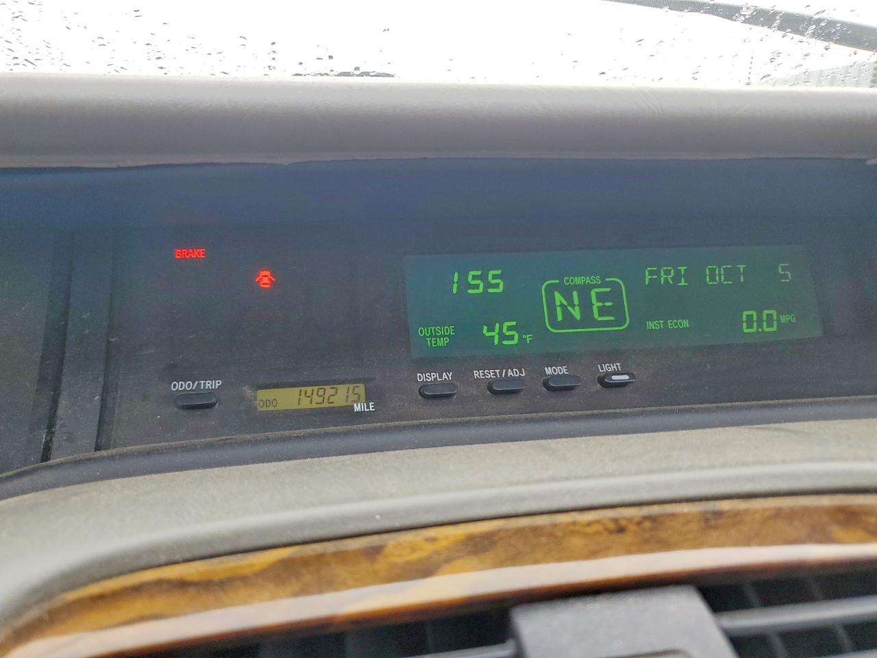 2001 TOYOTA AVALON XL photo 9