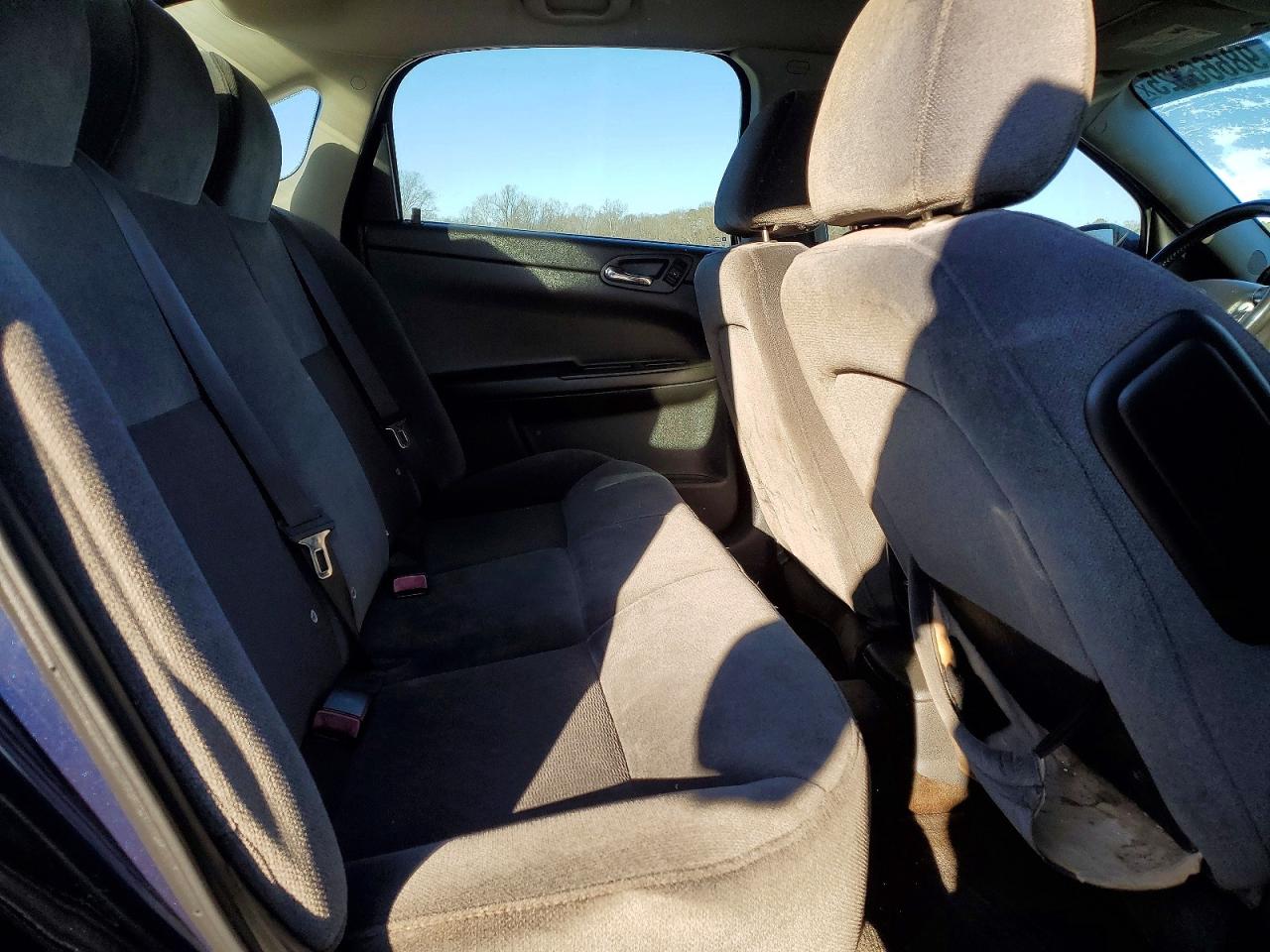 2011 CHEVROLET IMPALA LT photo 10