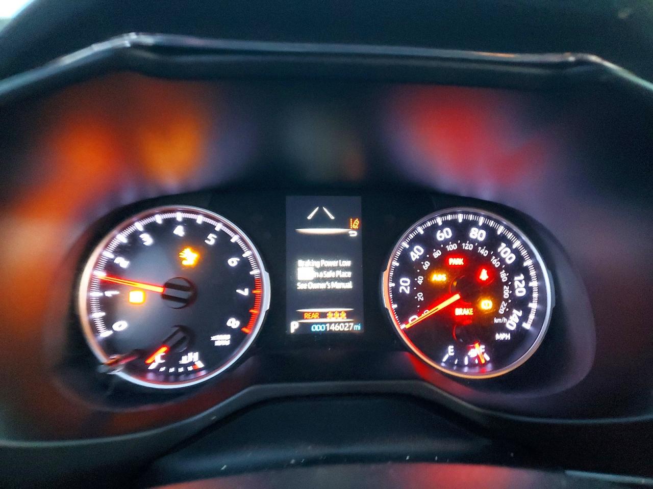 2019 TOYOTA RAV4 LE photo 9
