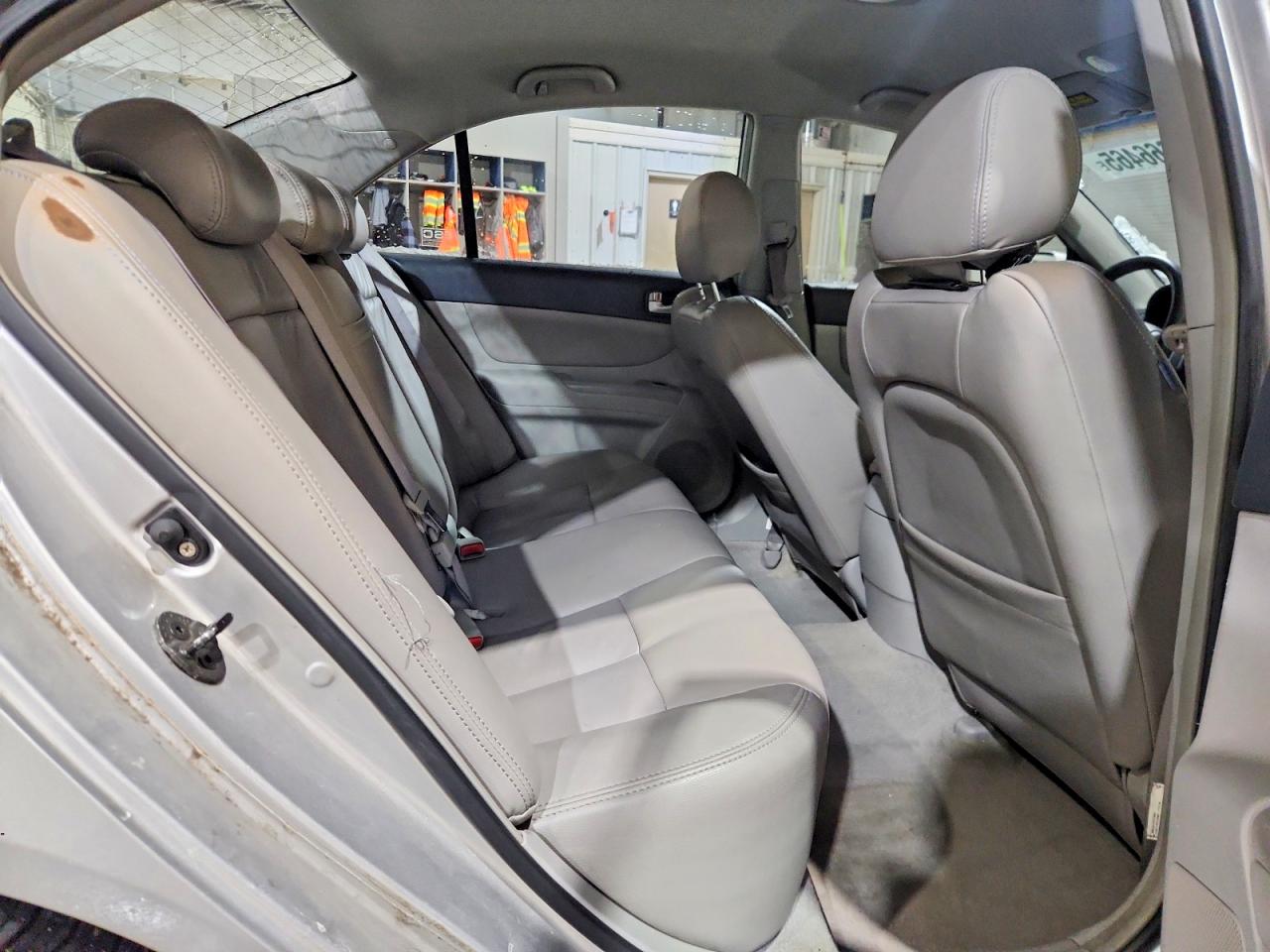 2008 HYUNDAI SONATA GLS photo 10