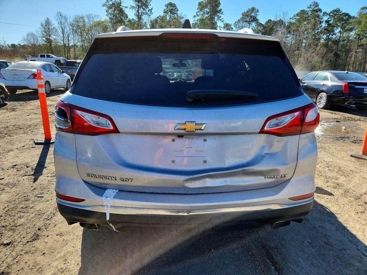 2019 CHEVROLET EQUINOX LT photo 6