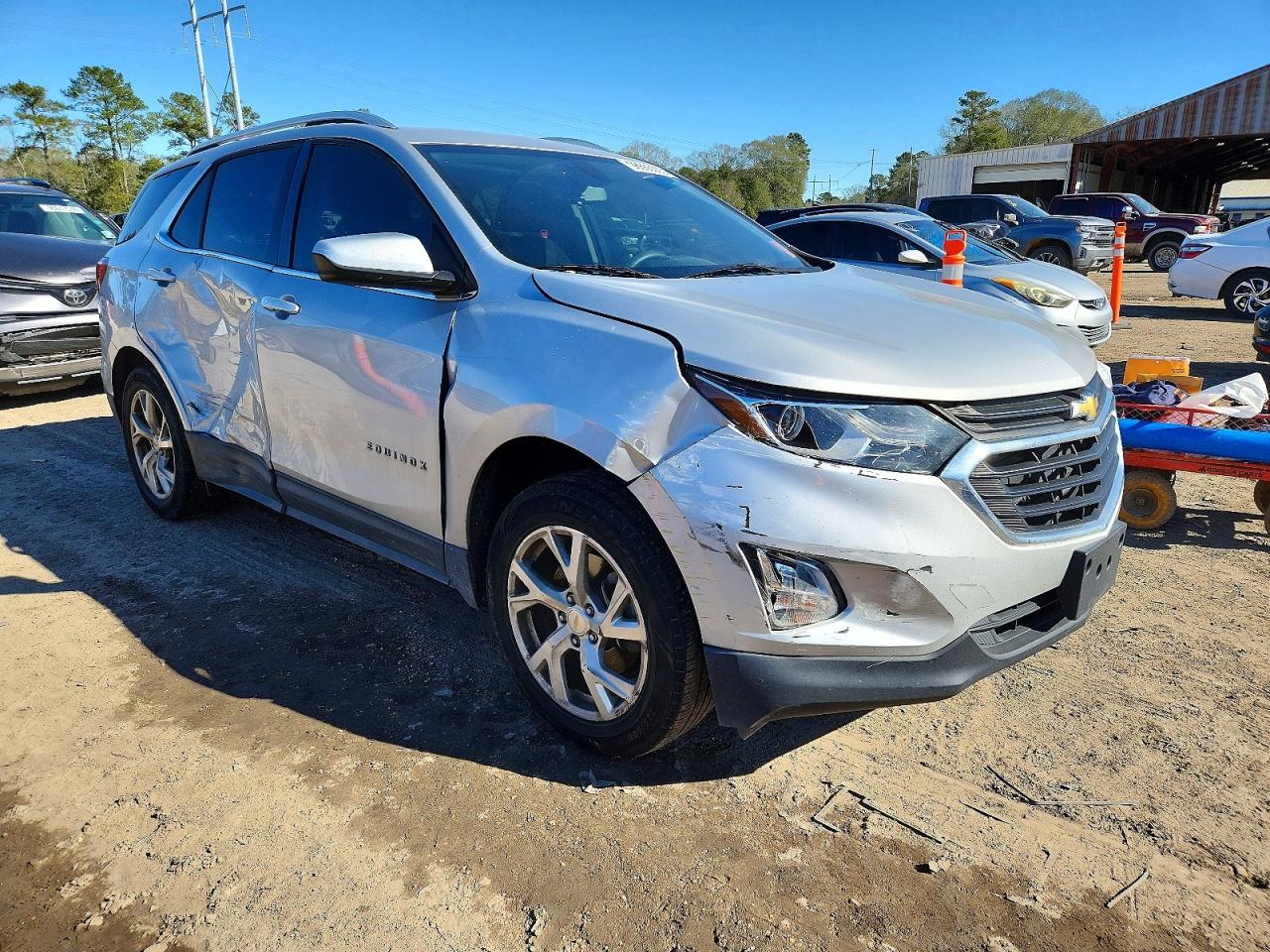 2019 CHEVROLET EQUINOX LT photo 4