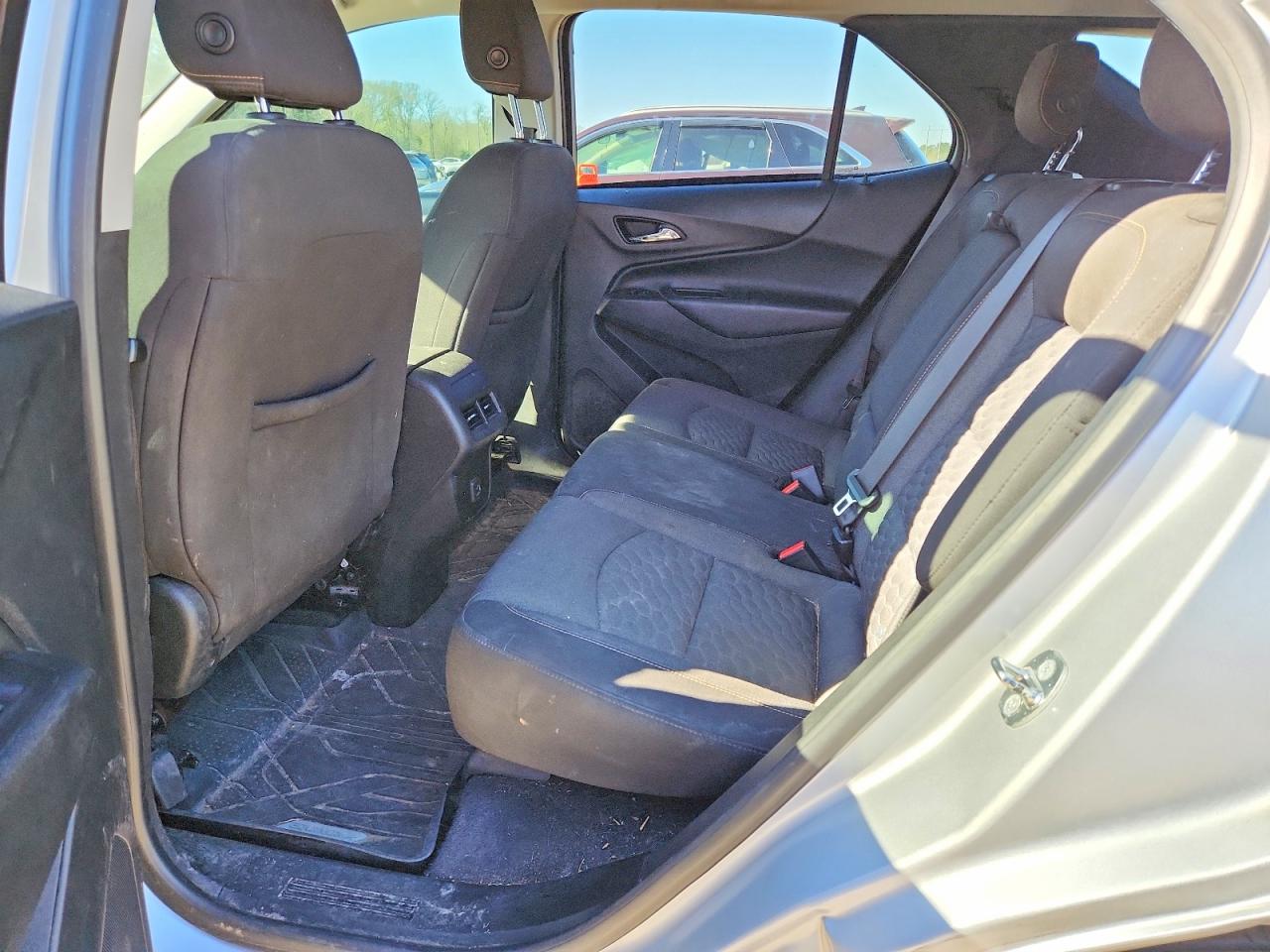 2019 CHEVROLET EQUINOX LT photo 10