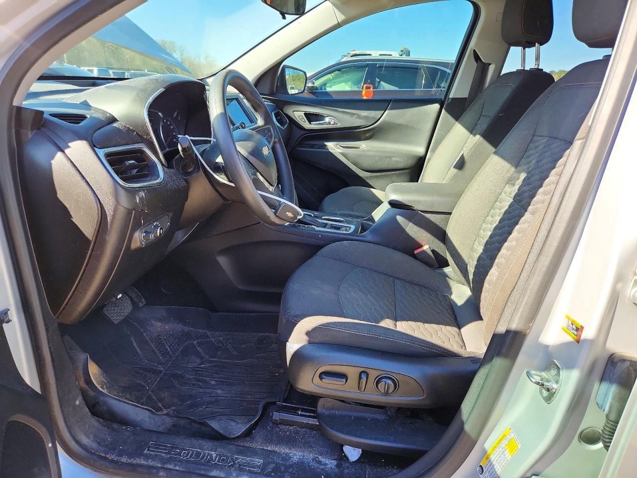 2019 CHEVROLET EQUINOX LT photo 7