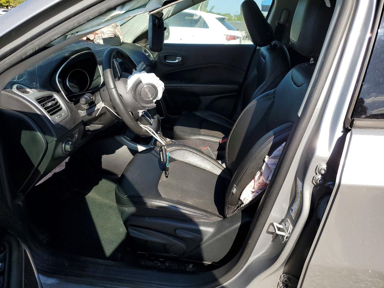 2021 JEEP COMPASS LATITUDE photo 7