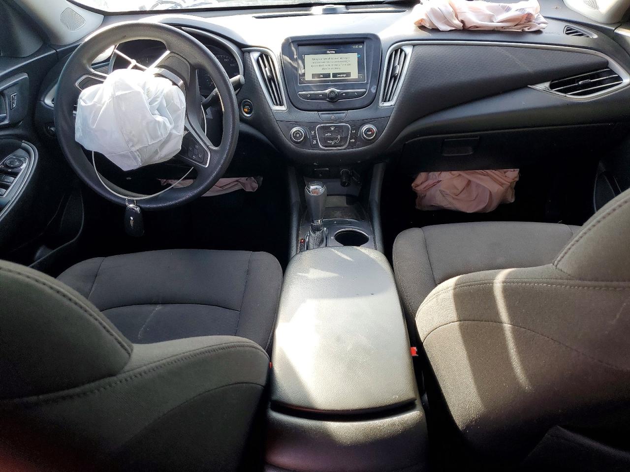 2018 CHEVROLET MALIBU LS photo 8