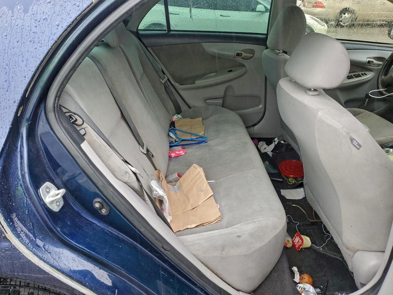2012 TOYOTA COROLLA BASE photo 10