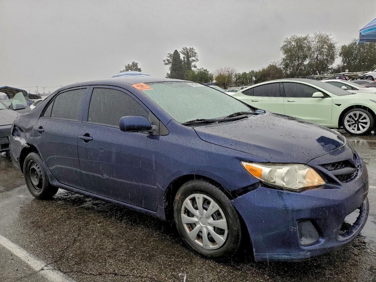 2012 TOYOTA COROLLA BASE photo 4