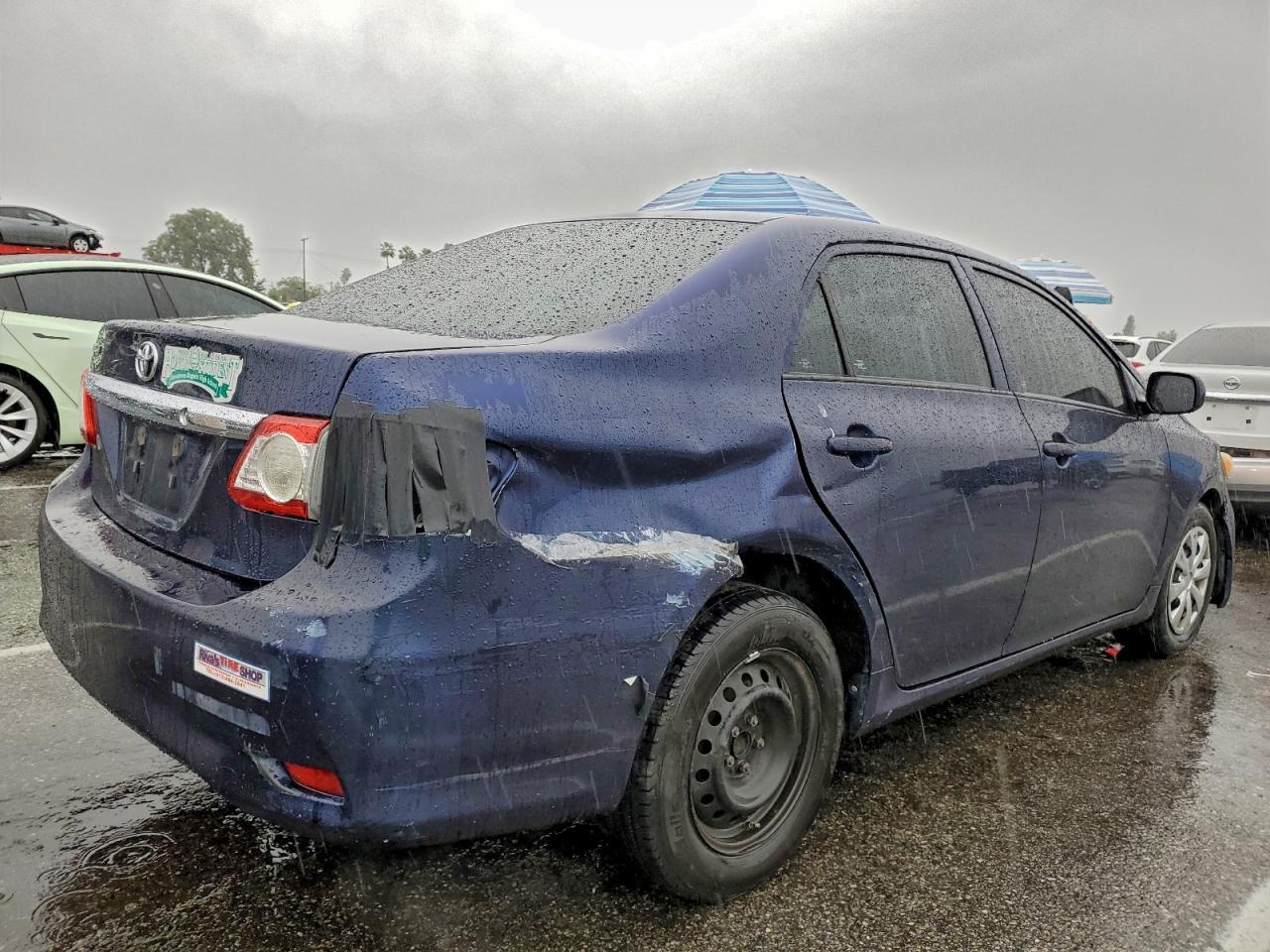 2012 TOYOTA COROLLA BASE photo 3
