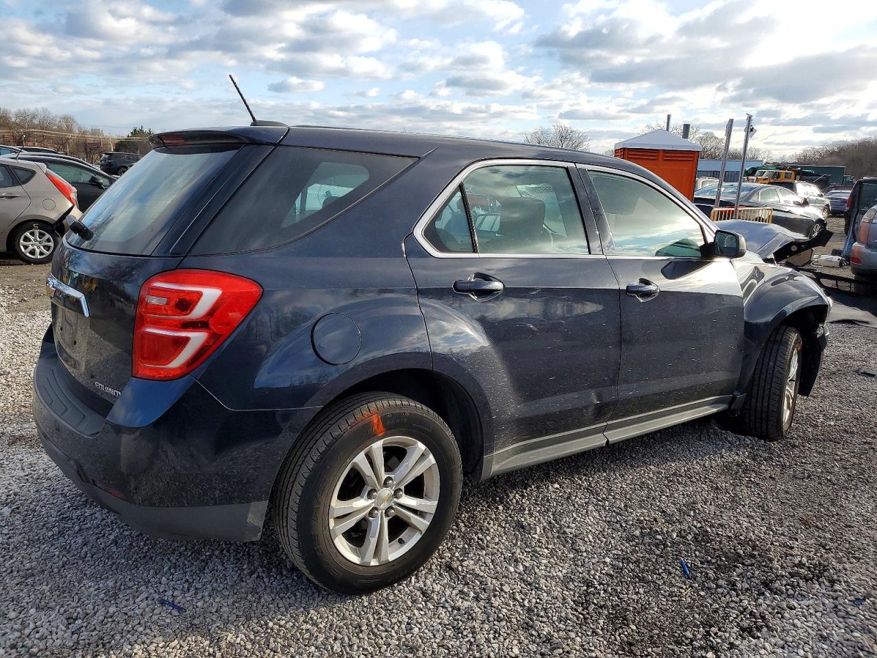 2016 CHEVROLET EQUINOX LS photo 3