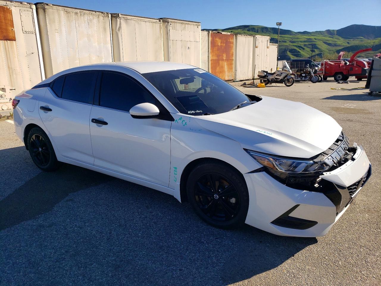 2022 NISSAN SENTRA SV photo 4